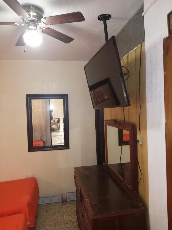 Hotel Metropolitano Guatemala-Stad Buitenkant foto