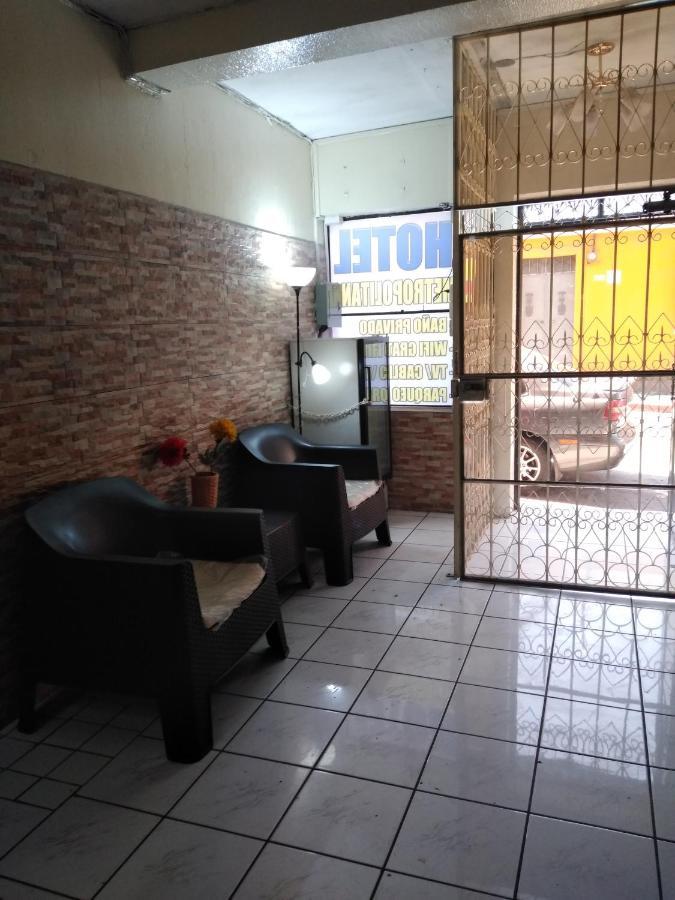 Hotel Metropolitano Guatemala-Stad Buitenkant foto